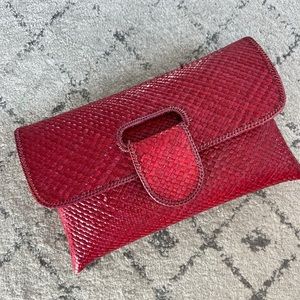 Thatched Red Clutch